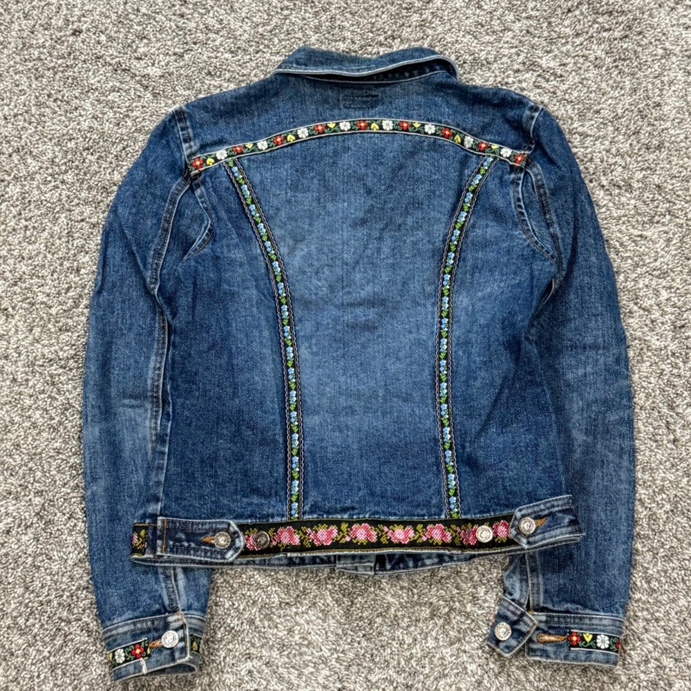 VTG Mademoiselle Womens Denim Jean Jacket Embroidered Floral Trim Size S - Picture 2 of 7